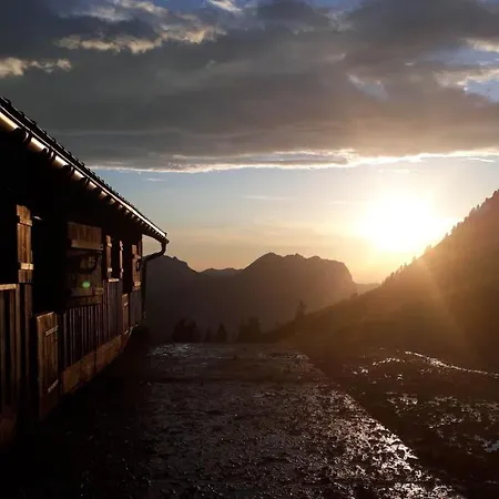 Fernblick Fruehstueckspension 3* شوبرناو