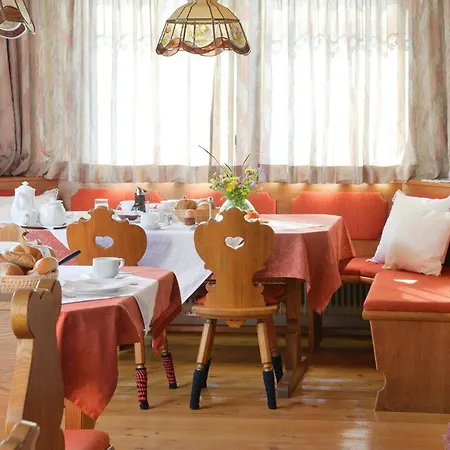 Fernblick Fruehstueckspension Bed & Breakfast Schoppernau