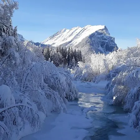 Fernblick Fruehstueckspension 施科佩尔瑙