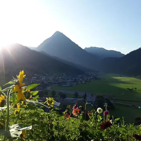 Fernblick Fruehstueckspension Bed & Breakfast Schoppernau